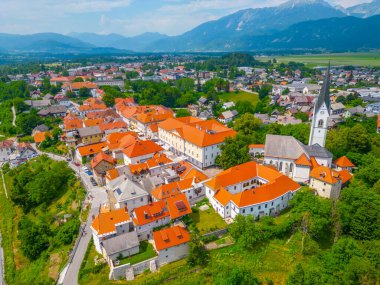 Slovenya 'nın Radovljica kentinin hava manzarası