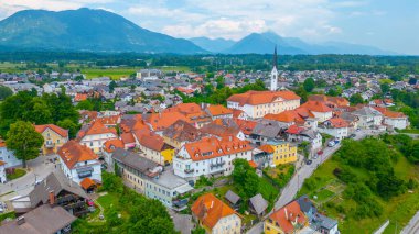 Slovenya 'nın Radovljica kentinin hava manzarası