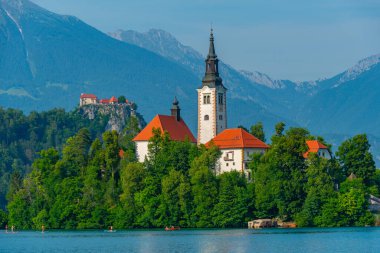 Slovenya 'da Maria Kilisesi ve Kanlı Kale Varsayımı