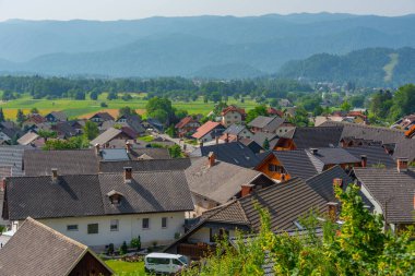 Slovenya 'daki Zasip köyünün hava manzarası