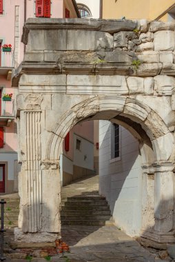 Arco di Riccardo in Italian town Trieste clipart