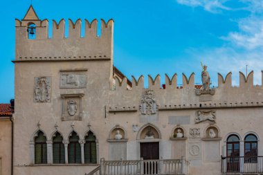 Slovenya 'nın Koper kasabasının merkezindeki Praetorian Sarayı