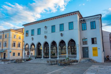 Slovenya 'nın Koper kentindeki Loggia Sarayı