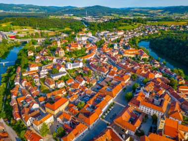 Slovenya 'daki Novo Mesto' nun hava görüntüsü