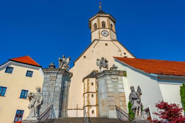 Slovenya 'daki Ptujska Gora' da Merhamet Bakiresi Bazilikası