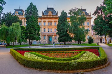 Slovenya 'daki Maribor Üniversitesi' nin günbatımı