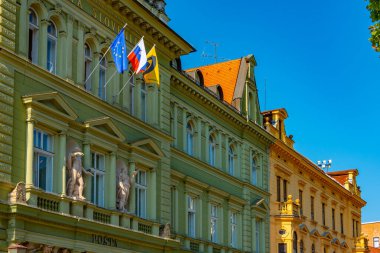 Slovenya 'nın Maribor kentindeki bir evin renkli yüzü