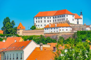 Slovenya 'da aynı ada sahip Ptuj kalesi