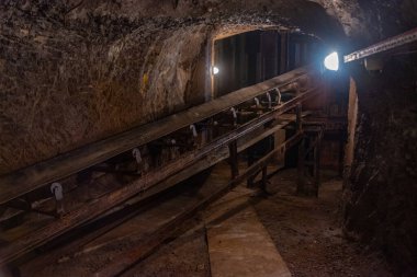 Slovenya 'nın Idrija kasabasındaki eski eritme tesisi, eskiden cıva madenciliğiyle ünlüydü.