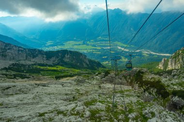 Slovenya 'daki Kanin-Bovec kayak merkezinde yaz günü