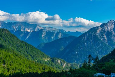 Slovenya 'daki Triglav ulusal parkına Supca bakış açısından bak
