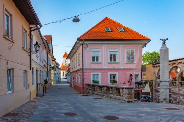 Slovenya 'nın Kranj kentinde tarihi bir cadde