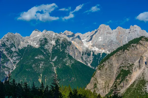 Slovenya 'daki Triglav ulusal parkına Supca bakış açısından bak