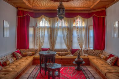 Mostar, Bosna-Hersek, 14 Temmuz 2023: Bosna kenti Mostar 'daki Muslibegoviç evi