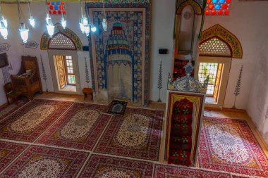 Mostar, Bosna-Hersek, 14 Temmuz 2023: Bosna-Hersek 'in Mostar kentindeki Koski Mehmed Paşa camiinin içi