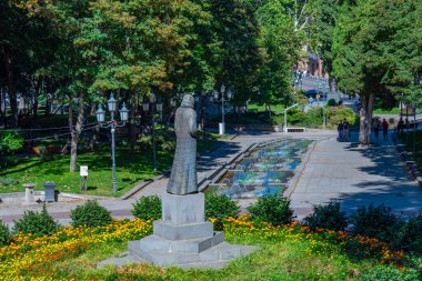 Tiflis, Gürcistan, 10 Eylül 2023: Mihaly Zichy Heykeli, Tiflis, Gürcistan
