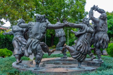 Tiflis, Gürcistan, 12 Eylül 2023: Gürcistan 'ın başkenti Tiflis' teki Berikaoba heykeli