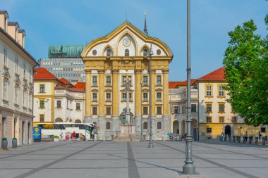 Ljubljana, Slovenya, 19 Haziran 2023: Ljubljana, Slovenya 'da Kongresni trg Meydanı
