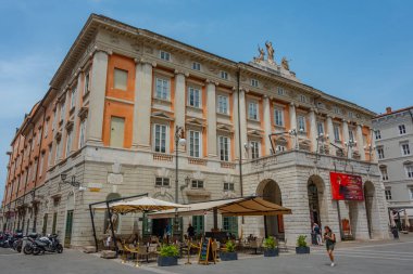 Trieste, İtalya, 22 Haziran 2023: İtalyan kenti Trieste 'de Palazzo Stratti