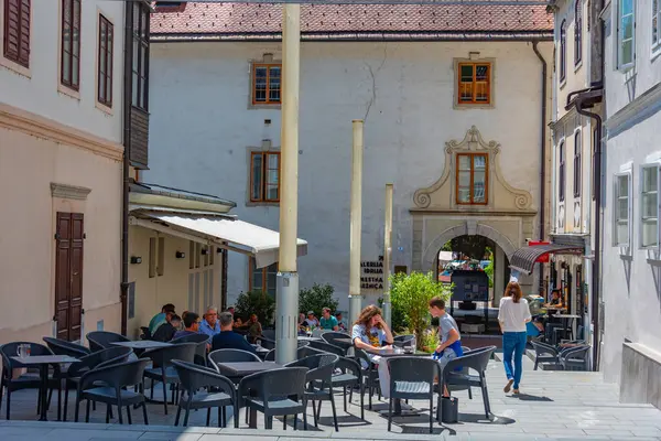 2023年6月28日 斯洛文尼亚Celje 斯洛文尼亚Idrija历史中心街道 — 图库照片