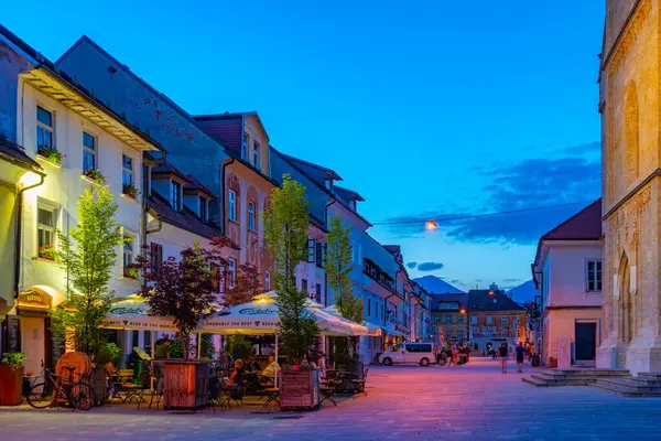 Kranj Slowenien Juni 2023 Nachtansicht Des Glavni Trg Platzes Kranj — Stockfoto