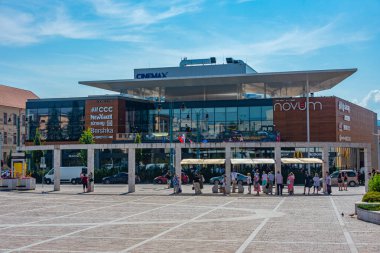 Presov, Slovakya, 15 Temmuz 2024: Kosice, Slovakya 'daki Novum Alışveriş Merkezi