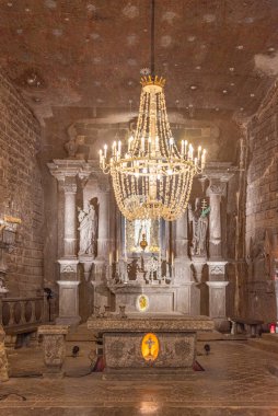 Wieliczka, Polonya, 29 Mart 2024: Wieliczka 'daki St. Kinga Şapeli.
