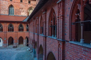 Malbork, Polonya, 11 Ağustos 2024: Poland.IMAGE 'deki Malbork şatosunun içi