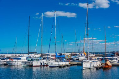 Sopot, Polonya, 12 Ağustos 2024: Sopot, Poland.IMAGE 'de yaz günü