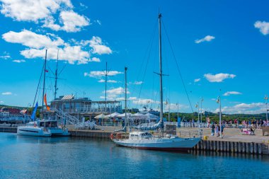 Sopot, Polonya, 12 Ağustos 2024: Sopot, Poland.IMAGE 'de yaz günü