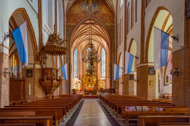 Darlowo, Polonya, 14 Ağustos 2024: Darlowo, Poland.IMAGE 'deki Czestochowa Kilisesi İçişleri Bakanlığı