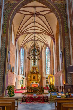 Darlowo, Polonya, 14 Ağustos 2024: Darlowo, Poland.IMAGE 'deki Czestochowa Kilisesi İçişleri Bakanlığı