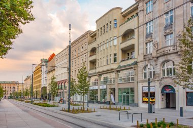 Poznan, Polonya, 15 Ağustos 2024: Poznan, Poland.IMAGE 'in merkezinde yaya caddesi