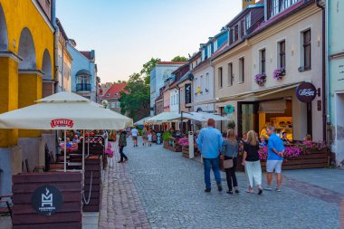 Olsztyn, Polonya, 24 Ağustos 2024: Olsztyn, Poland.IMAGE şehir merkezinde yaya sokağı