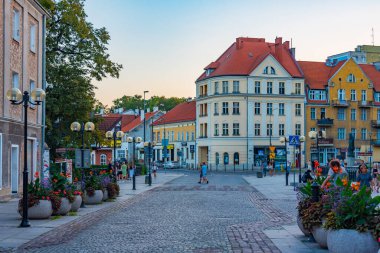 Olsztyn, Polonya, 24 Ağustos 2024: Olsztyn, Poland.IMAGE şehir merkezinde yaya sokağı