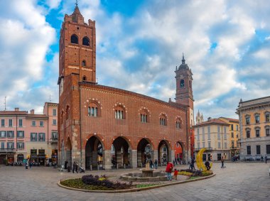 Monza, İtalya, 1 Ocak 2025 Palazzo dell 'Arengario, İtalya.