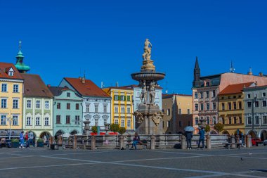 Ceske Budejovice, Çek Cumhuriyeti, 27 Nisan 2024: Ceske Budejovice, Çek Cumhuriyeti 'nde Samson çeşmesi.