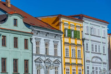 Ceske Budejovice, Çek Cumhuriyeti, 27 Nisan 2024: Çek Cumhuriyeti 'nin Ceske Budejovice kentinin ana meydanı.