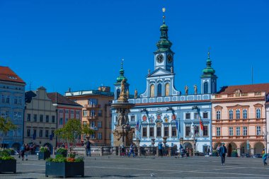 Ceske Budejovice, Çek Cumhuriyeti, 27 Nisan 2024: Çek Cumhuriyeti 'nin Ceske Budejovice kentinin ana meydanı.