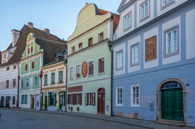 Cesky Krumlov, Çek Cumhuriyeti, 28 Nisan 2024: Çek Cumhuriyeti 'nin Cesky Krumlov merkezinin gün doğumu görünümü.