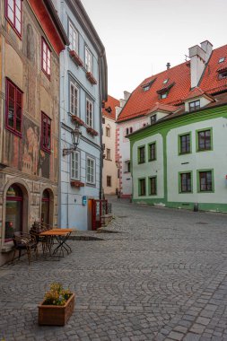 Cesky Krumlov, Çek Cumhuriyeti, 28 Nisan 2024: Çek Cumhuriyeti 'nin Cesky Krumlov merkezinin gün doğumu görünümü.