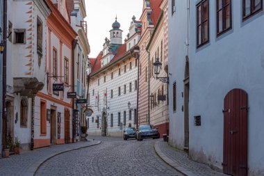 Cesky Krumlov, Çek Cumhuriyeti, 28 Nisan 2024: Çek Cumhuriyeti 'nin Cesky Krumlov merkezinin gün doğumu görünümü.