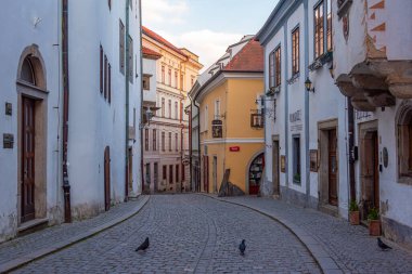 Cesky Krumlov, Çek Cumhuriyeti, 28 Nisan 2024: Çek Cumhuriyeti 'nin Cesky Krumlov merkezinin gün doğumu görünümü.