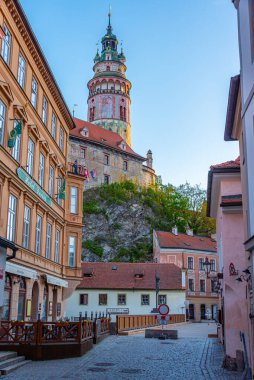 Cesky Krumlov, Çek Cumhuriyeti, 28 Nisan 2024: Çek Cumhuriyeti 'nin Cesky Krumlov merkezinin gün doğumu görünümü.