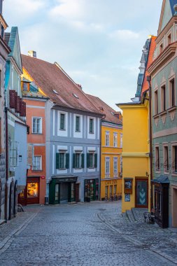 Cesky Krumlov, Çek Cumhuriyeti, 28 Nisan 2024: Çek Cumhuriyeti 'nin Cesky Krumlov merkezinin gün doğumu görünümü.