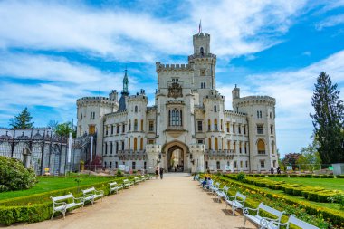 Hluboka nad Vltavou, Çek Cumhuriyeti, 28 Nisan 2024: Hluboka nad Vltavou Şatosu Çek Cumhuriyeti.