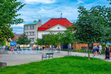 Jindrichuv Hradec, Çek Cumhuriyeti, 15 Haziran 2024: Masarykovo namesti Meydanı, Çek kenti Jindrichuv Hradec.IMAGE