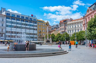Brno, Çek Cumhuriyeti, 23 Haziran 2024: Brno, Çek Cumhuriyeti 'nde Namesti Svobody Meydanı.