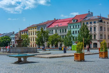 Jihlava, Çek Cumhuriyeti, 30 Haziran 2024: Çek Cumhuriyeti, Jihlava 'da Masarykovo namesti' de yaz günü.