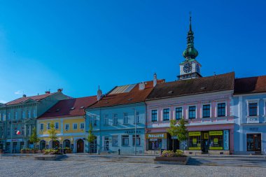 Trebiç, Çek Cumhuriyeti, 5 Temmuz 2024: Çek Cumhuriyeti 'nin Trebic, Çek Cumhuriyeti' ndeki Karlovo namesti Meydanı 'na bakış.